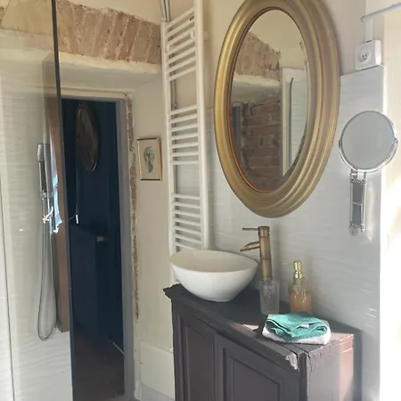 לינה וארוחת בוקר San Giovanni 3*